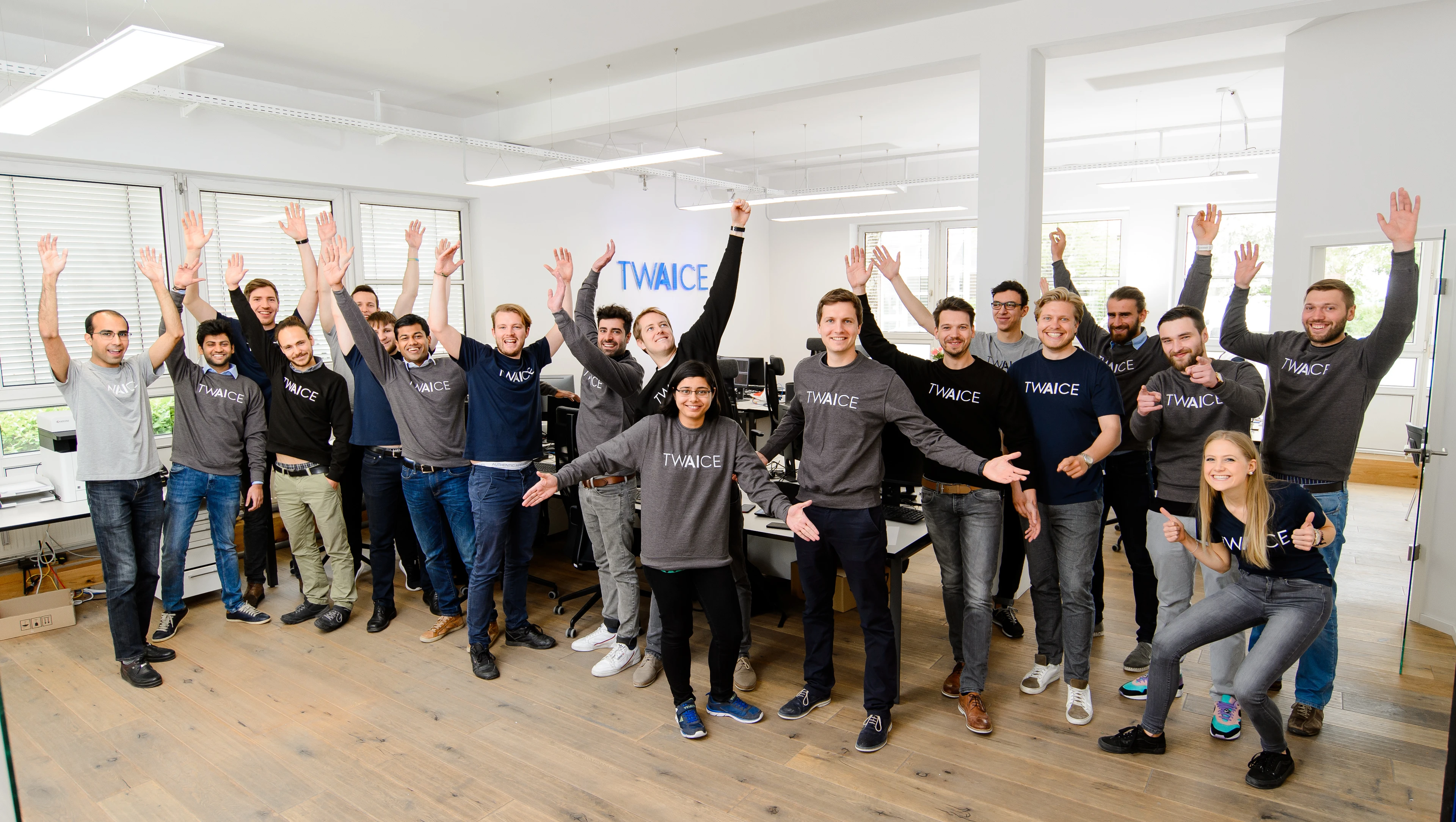 startups-blickfeled-twaice-team